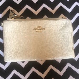 Coach wristlet without wrist strap